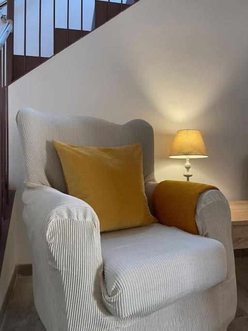 Habitacion Roca Foradada En Casa Cami De Les Aiguees Monistrol De Montserrat Exteriér fotografie