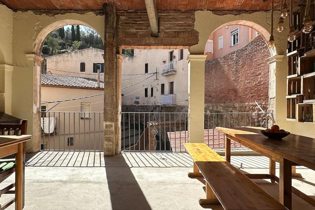 Habitacion Roca Foradada En Casa Cami De Les Aiguees Monistrol De Montserrat Exteriér fotografie
